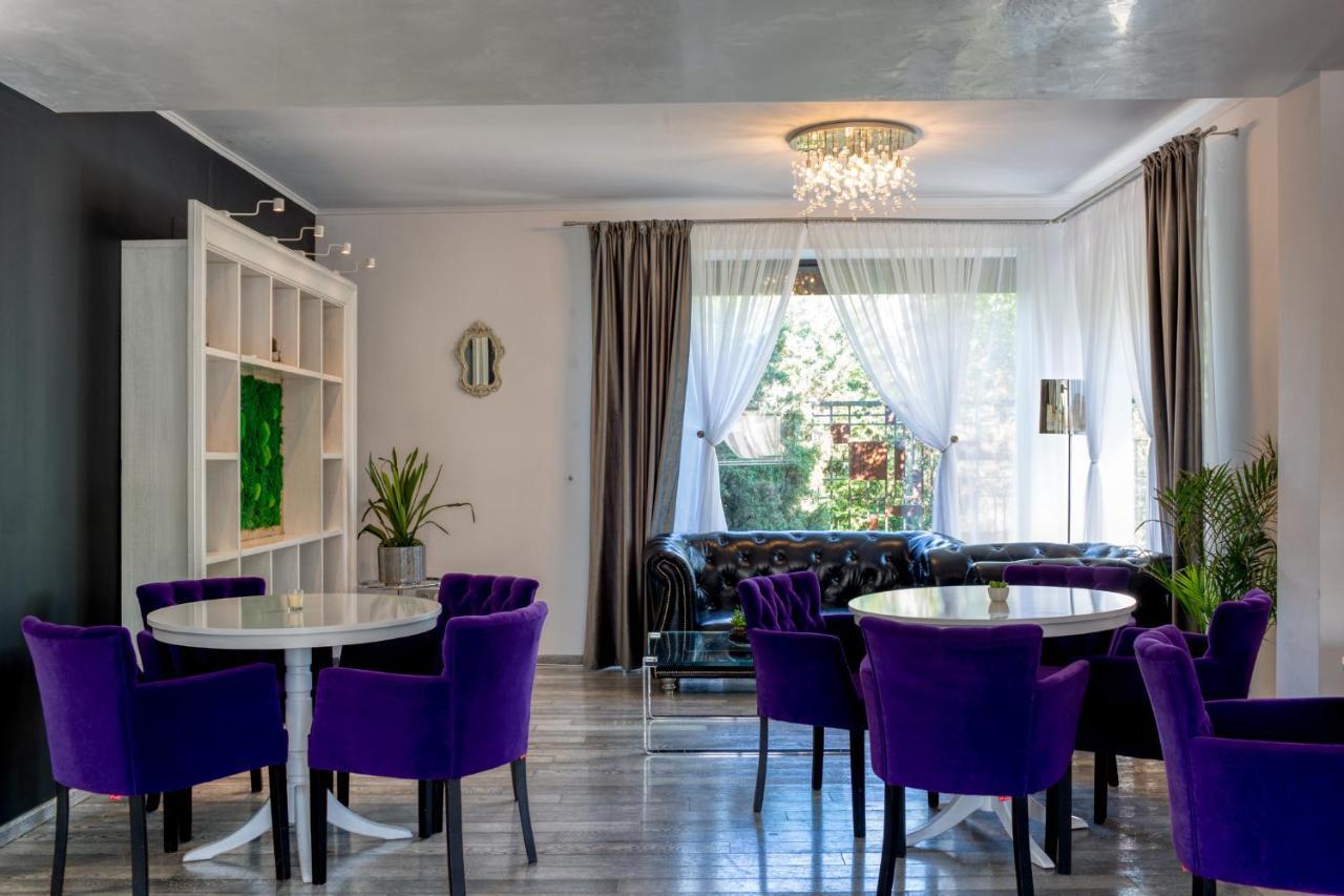 Kubiq Residence Giarmata 外观 照片