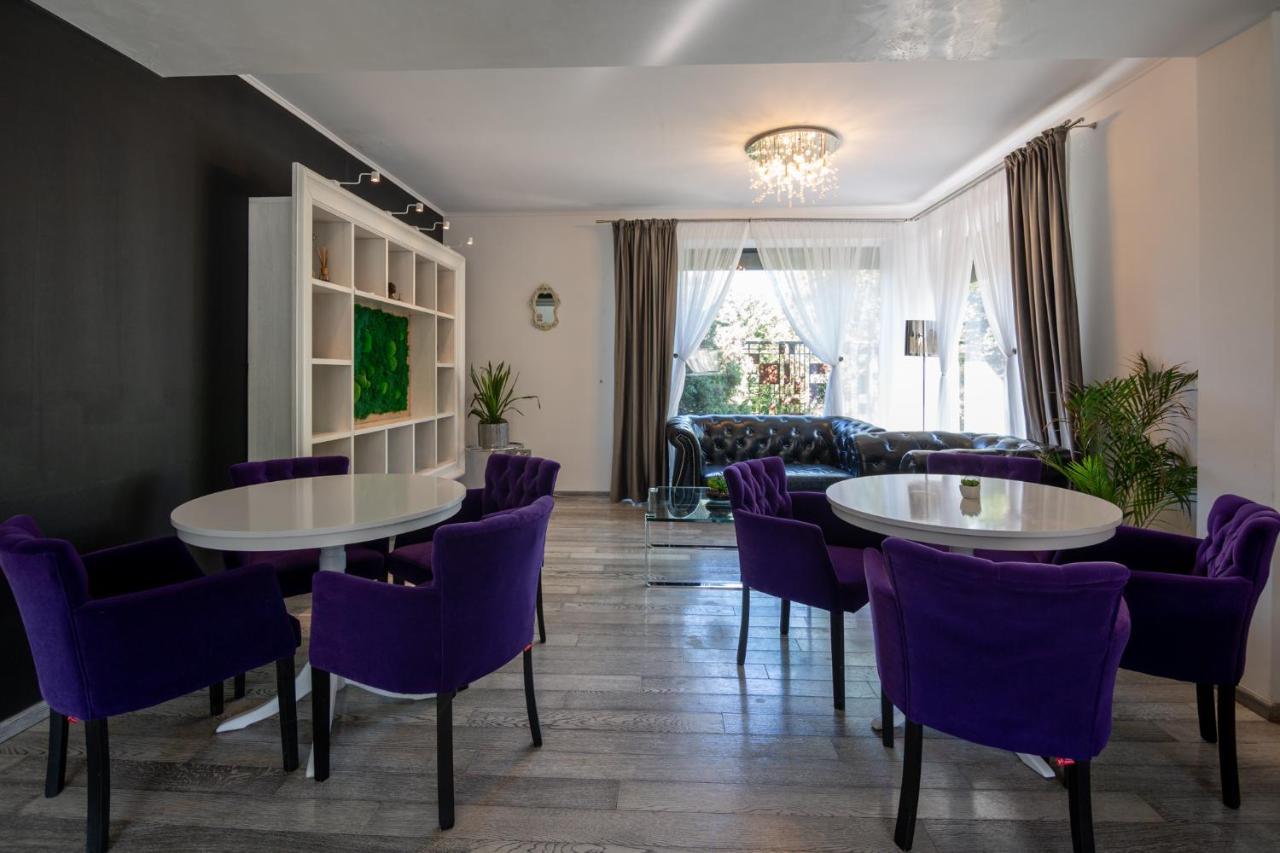 Kubiq Residence Giarmata 外观 照片