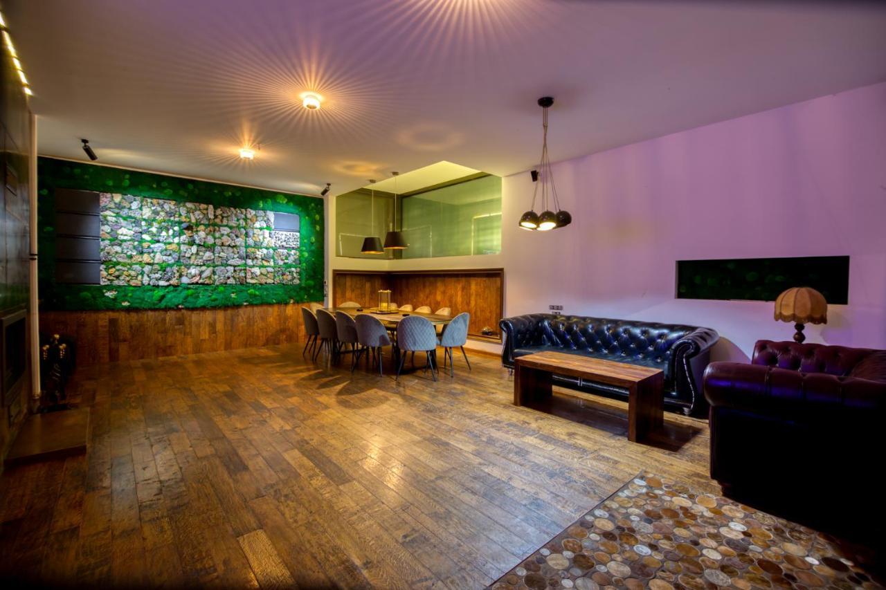 Kubiq Residence Giarmata 外观 照片